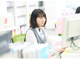 堀内機械は技術の答えを求め、今日も技術と向き合っています。