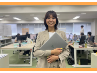 営業職・事業責任者・マーケター・人事・広報など幅広い職種あり