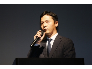 野田代表取締役社長
（保険業界最年少で社長就任）