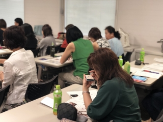 毎年スタッフ向けにセミナーで専門知識の勉強会をしています！！