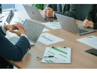 営業組織のフェーズを前に進めるための伴走を。