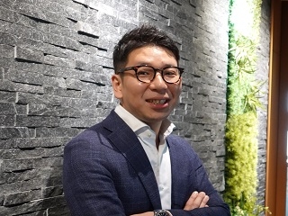 代表取締役 CEO　渡邉輝明