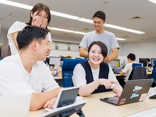 1年目から圧倒的裁量、打席数が豊富！自分次第でキャリアを描く