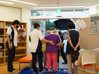 介護事業や保育園事業なども展開しています