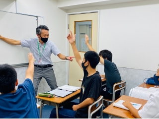 子どもたちと距離が近い！！
最大6人の超少人数クラス！