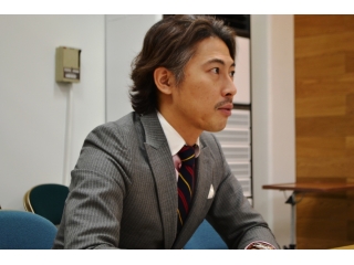 代表の山下です
複数校を担当する現役講師！