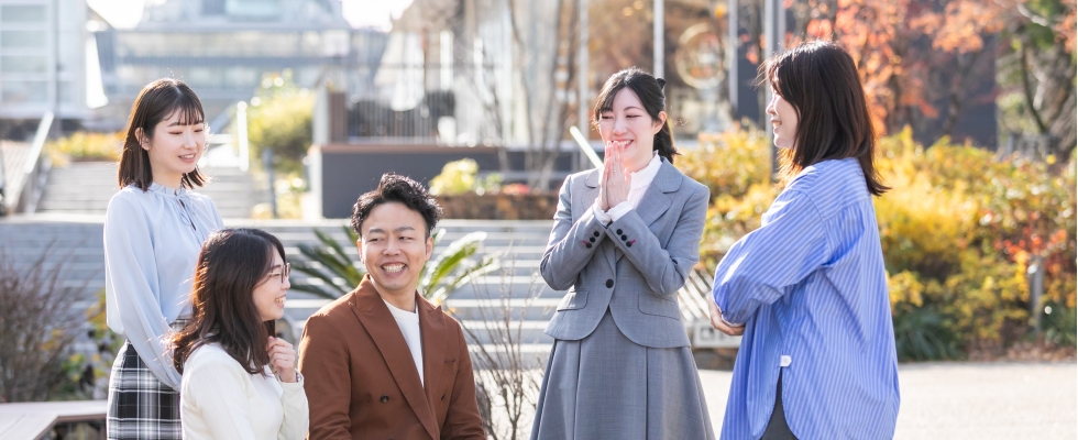 株式会社マニフェスト