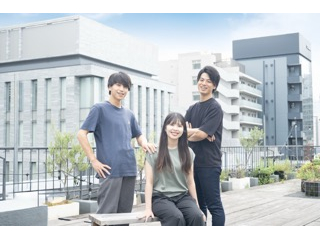 ★平均年齢28歳、エンジニア同士で成長し合える働きやすい環境