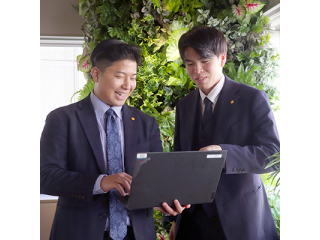 【初任給】237,090円！昇給年2回！賞与年2回支給！