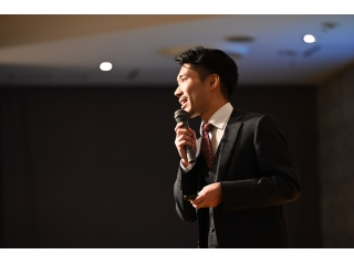 【代表　藤田】