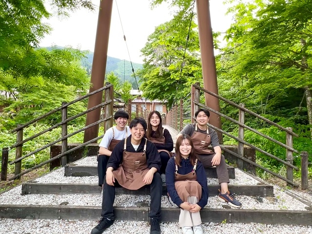 新卒【地方創生を目指すグランピング施設の運営】1年目から企画開発や組織づくりもお任せ。大胆な裁量あり写真 2