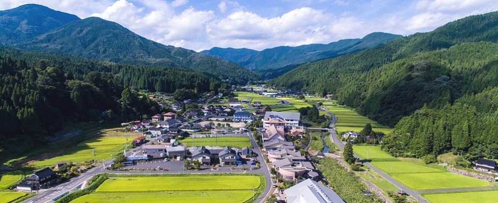 株式会社ダイブ 
