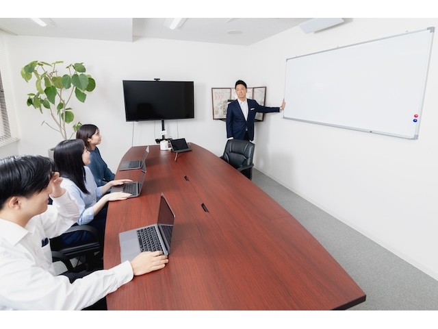 【新卒・第二新卒】2年連続注目の西日本ベンチャー100選出企業！Webマーケティングの【企画営業】写真 2