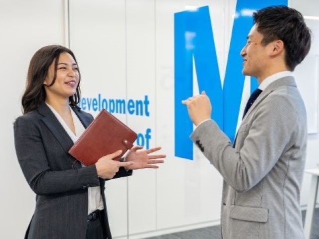 3万社以上の支援実績！企業人事チームの一員として採用を伴走する「コンサルタント」写真 1