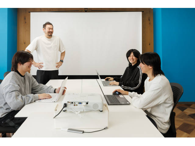 【Webマーケティング|内定まで最短1ヶ月!】新卒から1000万単位の予算運用×経営陣直下!写真 2