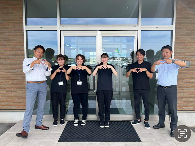 ◆東証プライム上場のグループ企業！した経営基盤のもと入社3年で年収700万円超も！20代で管理職可写真 2