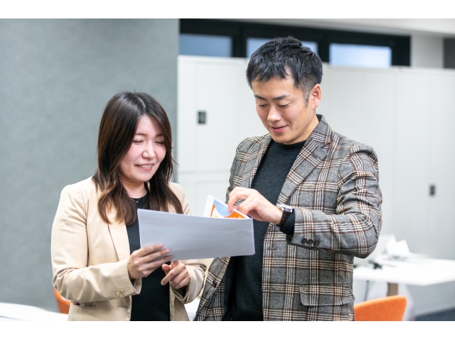 【名古屋｜新卒｜営業】若手から裁量をもって、営業コンサルのプロとして活躍！　　写真 1