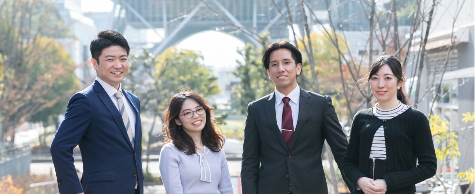 株式会社マニフェスト