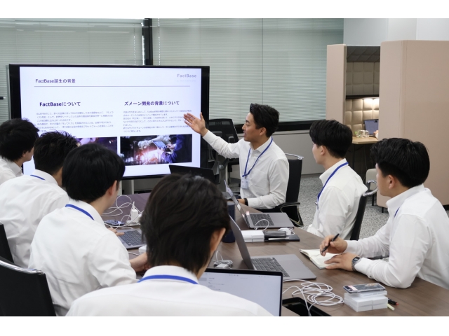 ◥◣初年度年収516万~◥◣新卒2・3期生/ものづくりの日本を世界に広げる製造業SaaS企業写真 2