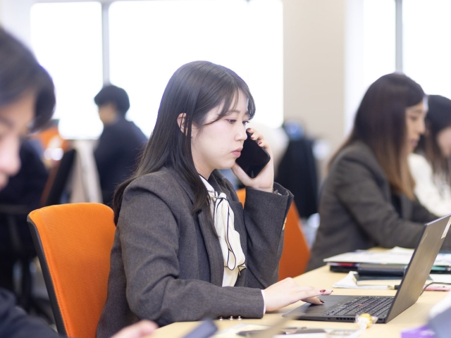 初任給30万円超【法人営業×コンサルティング】 恵比寿ガーデンプレイス本社/年300%成長写真 2