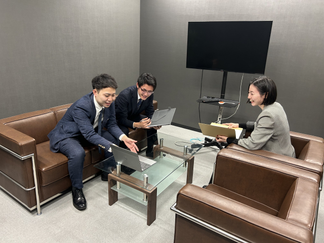 【新卒】毎年120%成長！　「経営コンサルタント企業」6000社超えの支援実績！写真 2