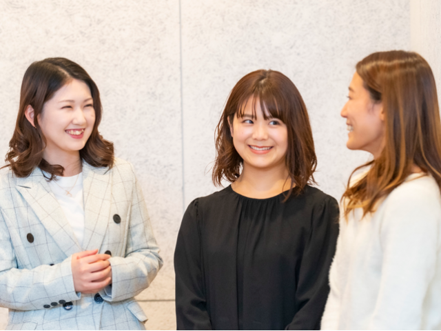 人と話すのが好き！成長企業で楽しく働きませんか？週休3日ので電話受付スタッフ募集！写真 1