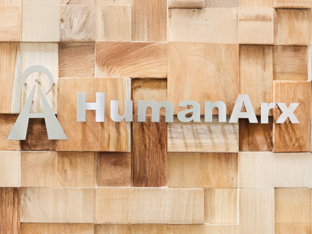 【企画営業】高還元インセン有り・年収1000万円目指せる<自社サービス導入実績300社以上>写真 1