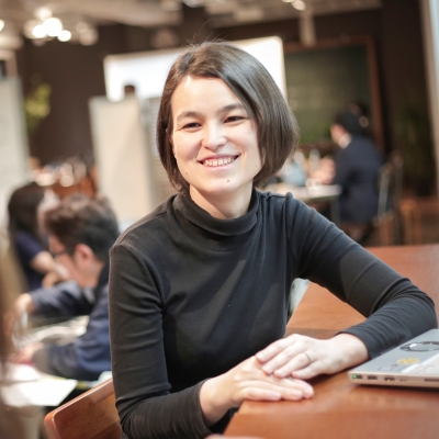 松儀 紫（まつぎ むらさき）