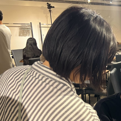 新見 彩加