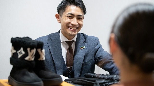 『鑑定士』って⁉