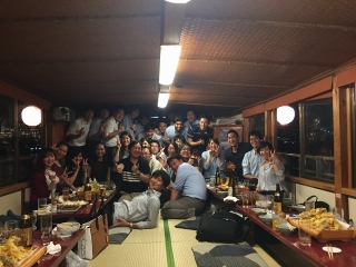 屋形船で懇親会！！