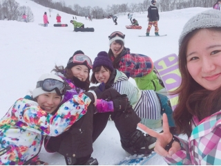 休日の過ごし方★皆でスノボに行ってきました！