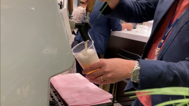 全社総会でビールサーバーOPEN！