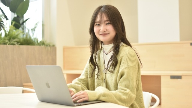 先輩社員と話せる説明会やってます！