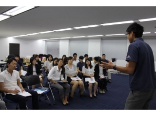 新卒メンバーがプレゼンに挑戦！