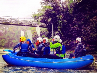 ユナイテッドウィル新卒研修開催！！！【ラフティング】