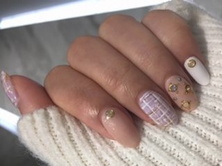 女性社員のネイル紹介♡
