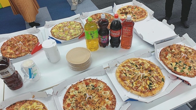 社内ランチ会を行いました！【21年卒対象】説明会のご案内付き