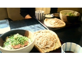 今日の新入社員女子会（ネギトロ丼セット850円）