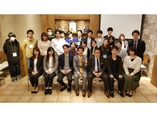 【17卒 Facebook投稿】 コミクス×GeeeN