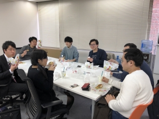 インターン生とサブウェイ会！