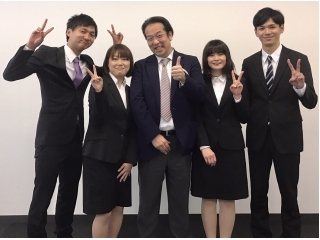 2017年入社の4名が無事に全員揃いました♪