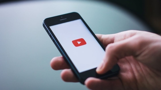 【22卒内定者記事】大人気YouTuberから考えるブランディング