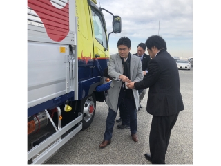 新車きたよーー