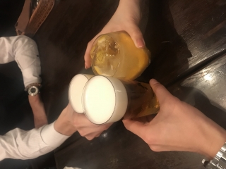 誰のために働くか