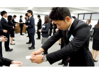 必見！面接にて必要なポイントをお教えいたします！！