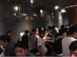 先輩社員と和気藹々♪