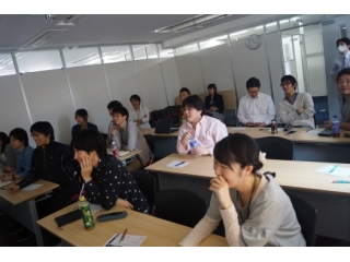 説明会への参加をせずに選考に進んでもあまり意味がありませんよ！ 