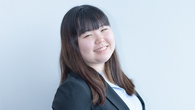 記事｜学生時代は舞台の道を歩んでいたメンバーが、1年目から店舗責任者に挑戦した話