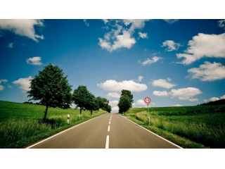 スタークス社員紹介４